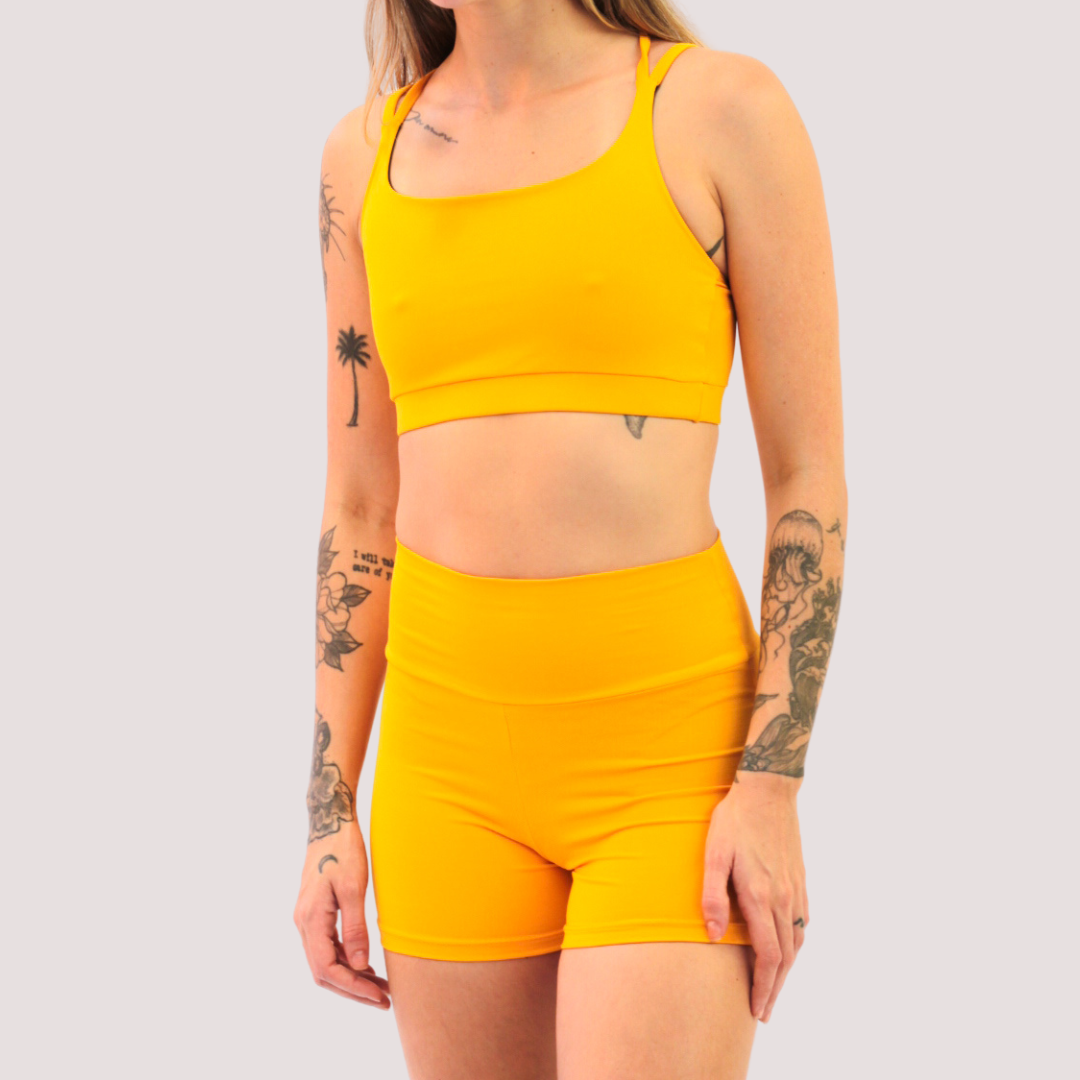 SHORT CLASSIC AMARELO